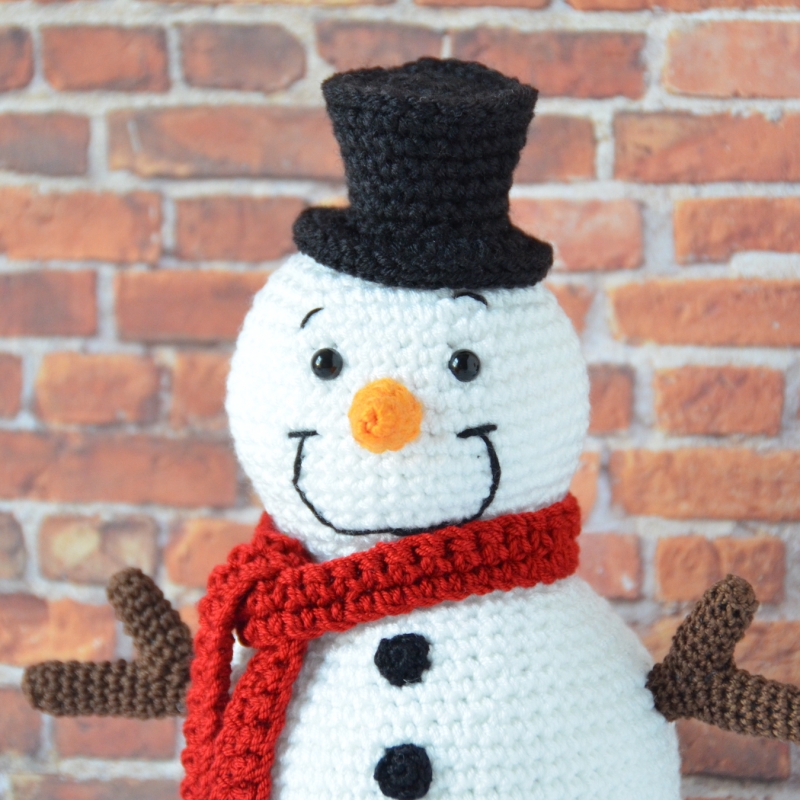 Snowman amigurumi pattern - Amigurumi.com