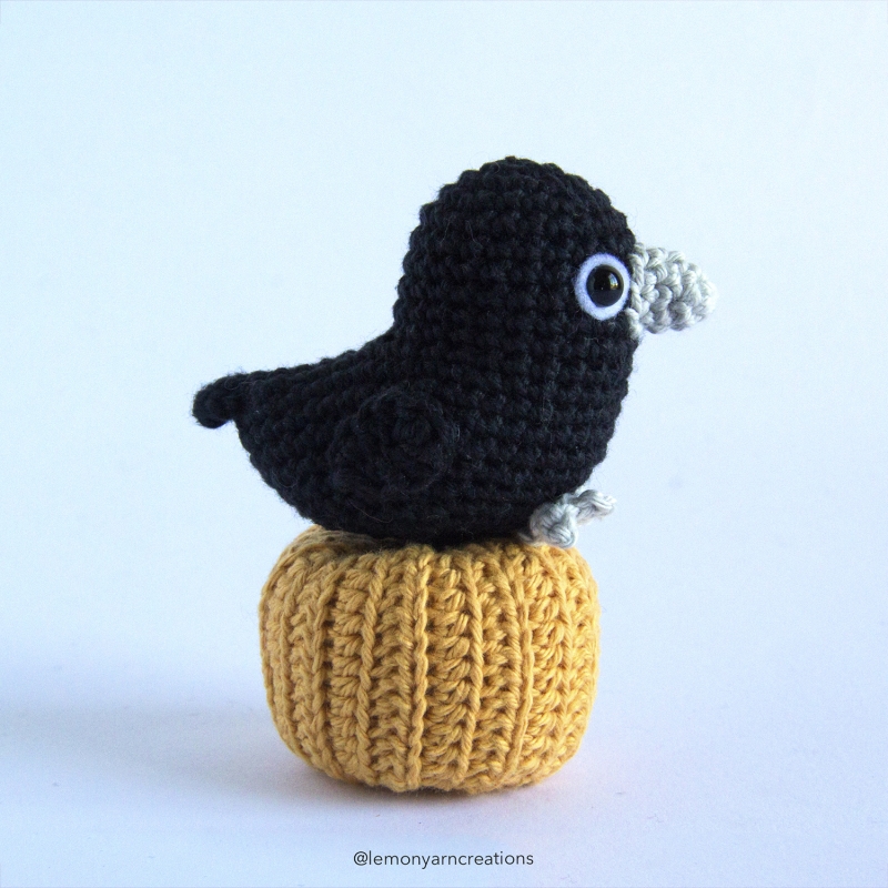 Autumn Raven amigurumi pattern - Amigurumi.com