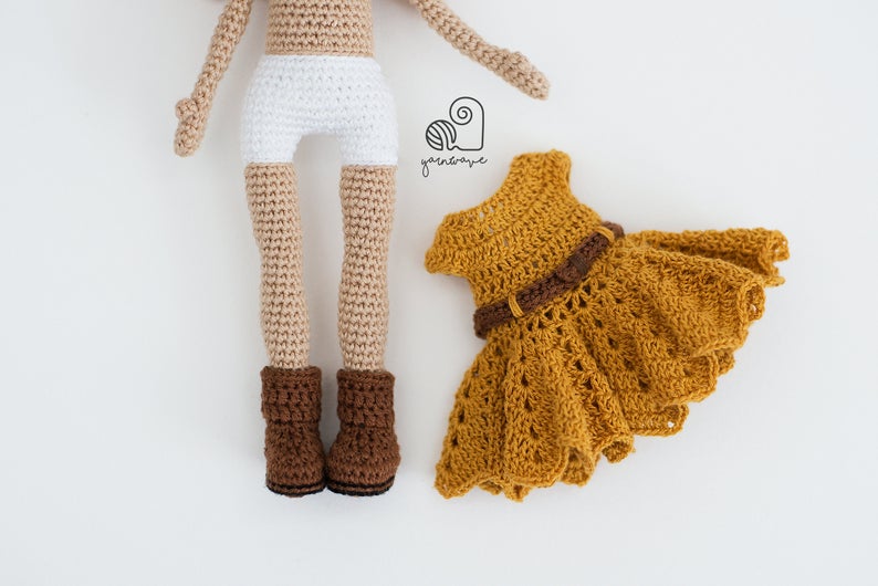 Doll Emma amigurumi pattern - Amigurumi.com