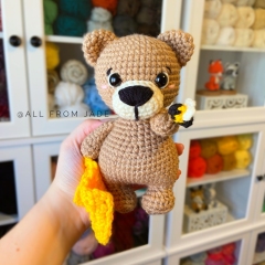 Ben the Bear amigurumi pattern - Amigurumi.com