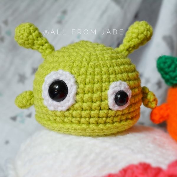 Sloth the Mini Monster amigurumi pattern - Amigurumi.com