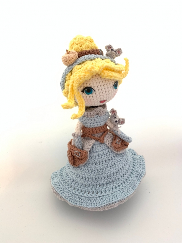 Disney princess crochet cinderella hot sale head