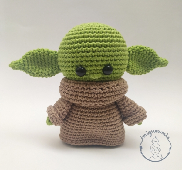 Baby Yoda Fan Art amigurumi pattern - Amigurumi.com