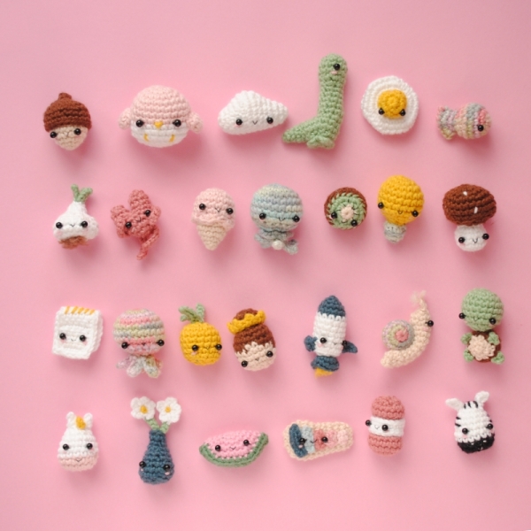 Alphabet Collection amigurumi pattern - Amigurumi.com