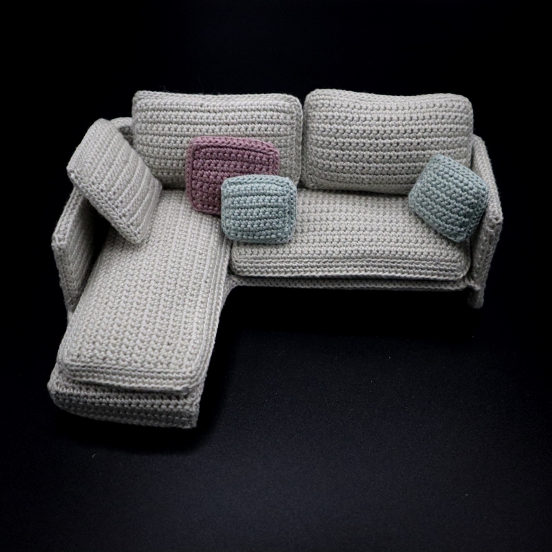 Dollhouse Couch amigurumi pattern