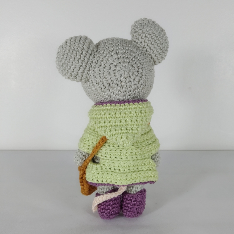 Lucille the little mouse amigurumi pattern - Amigurumi.com