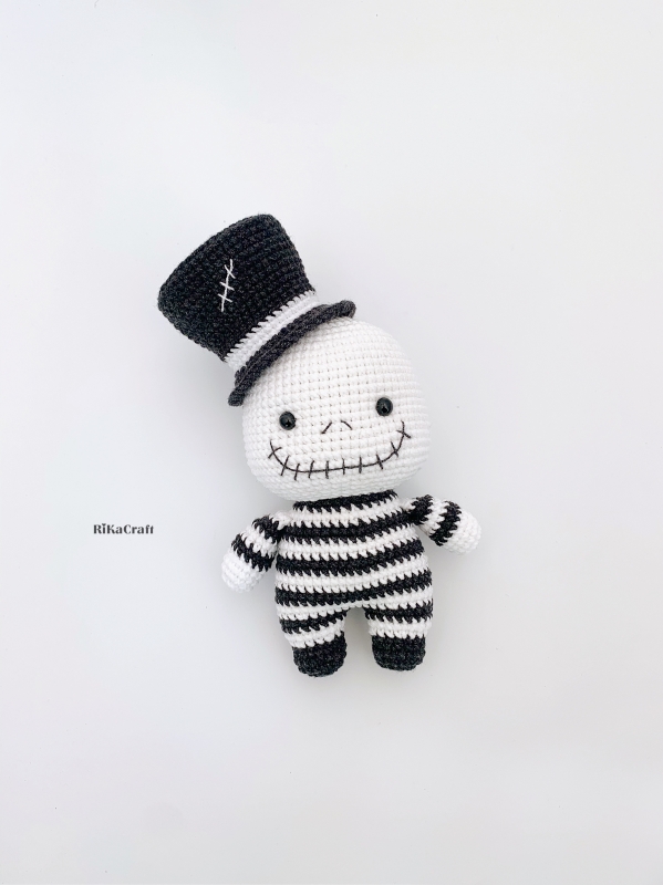 Jack Skellington amigurumi pattern