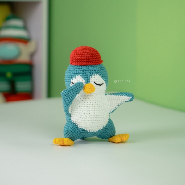 Dabbing Penguin Amigurumi Pattern Amigurumi