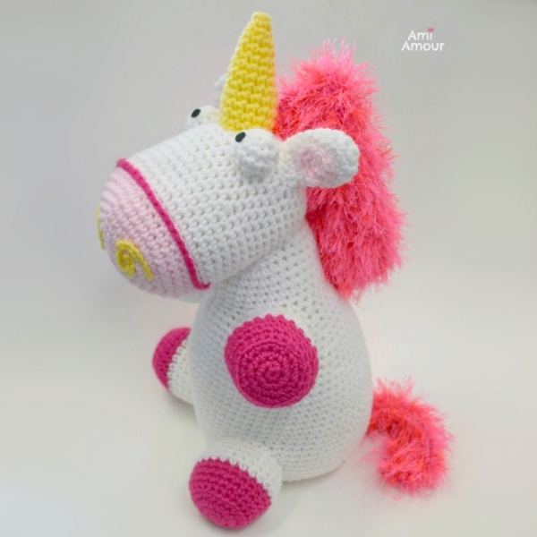 Fluffy unicorn - Free amigurumi pattern