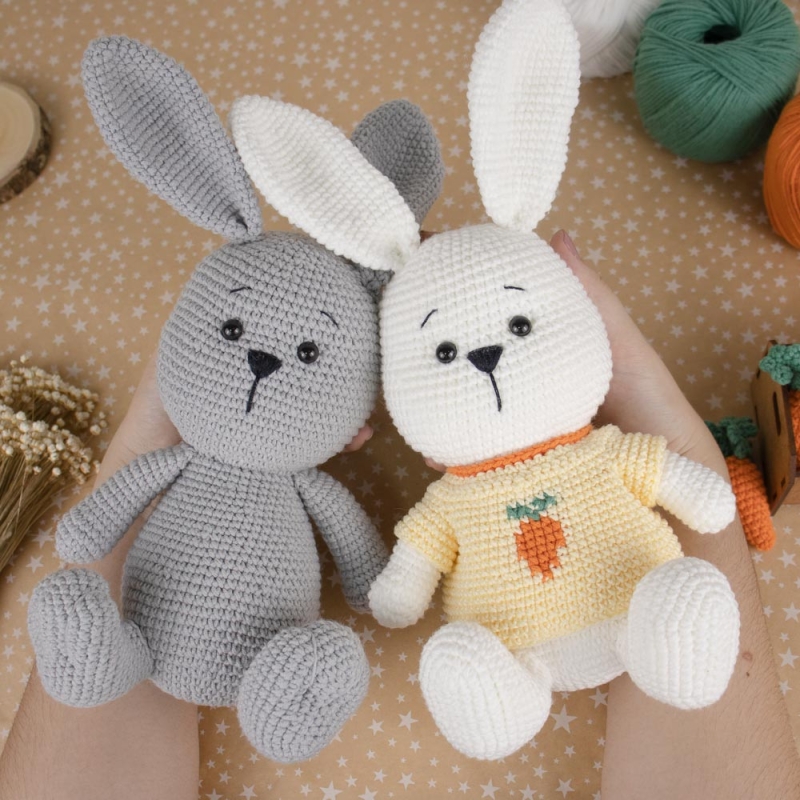 Yuri, the bunny amigurumi pattern - Amigurumi.com