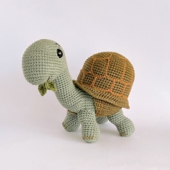 Humphrey The Tortoise Amigurumi Pattern - Amigurumi.com