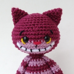 Cheshire Cat amigurumi pattern - Amigurumi.com