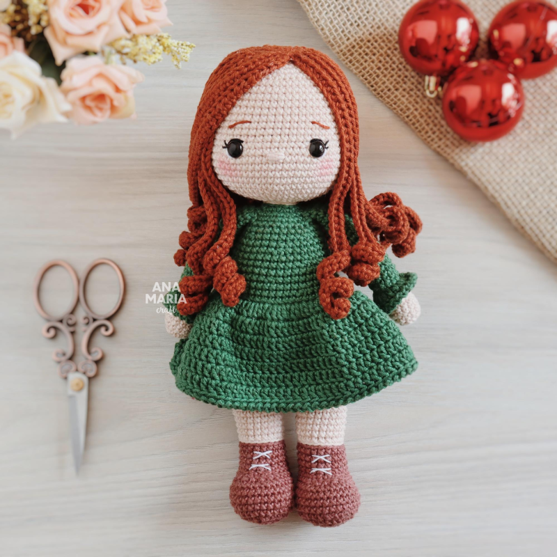 Doll Natalia Christmas Girl amigurumi pattern - Amigurumi.com