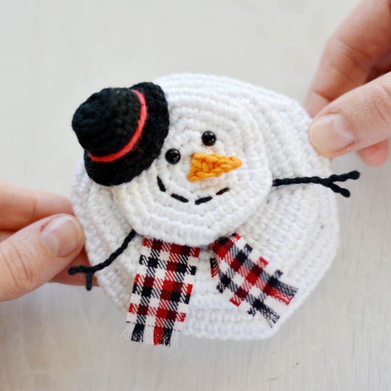 Marvin the Melted Snowman Free amigurumi pattern