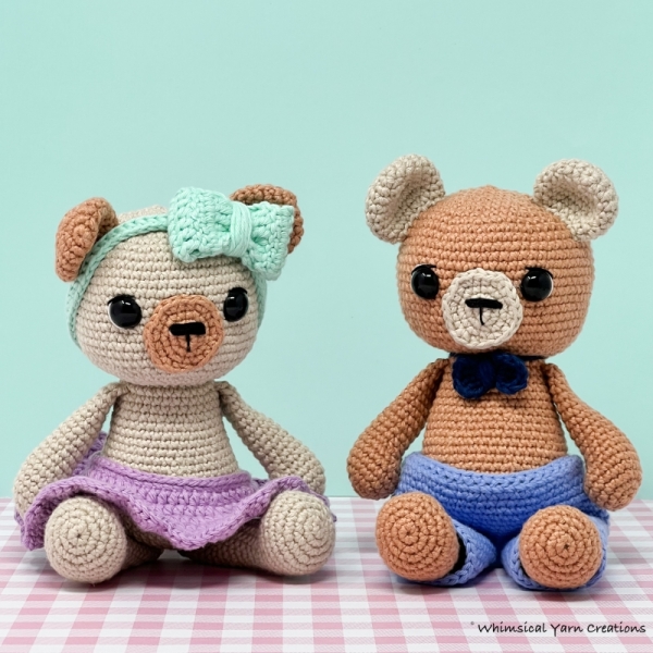 Ollie and Ellie the Bear amigurumi pattern - Amigurumi.com