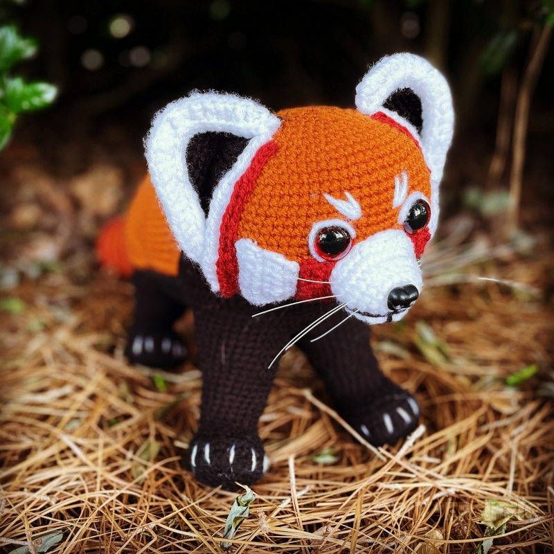 Rusty the Red Panda amigurumi pattern - Amigurumi.com