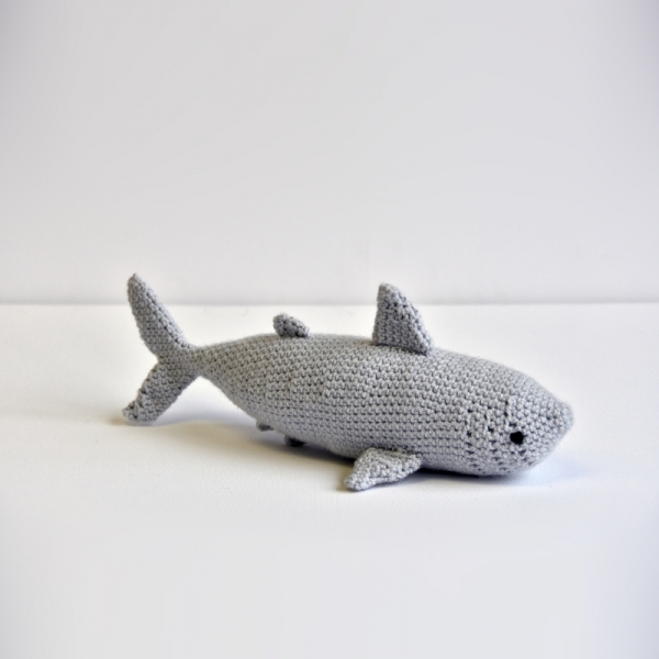 Shark! amigurumi pattern - Amigurumi.com