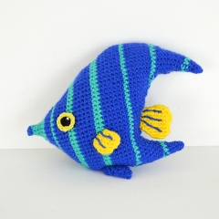 Tropical Fish Party amigurumi pattern - Amigurumi.com