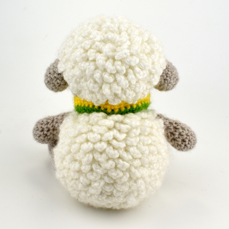 Detailed Amigurumi Book Pattern Zoomigurumi The Dog and The Sheep