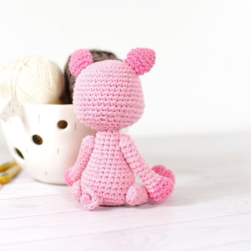 small piglet toy