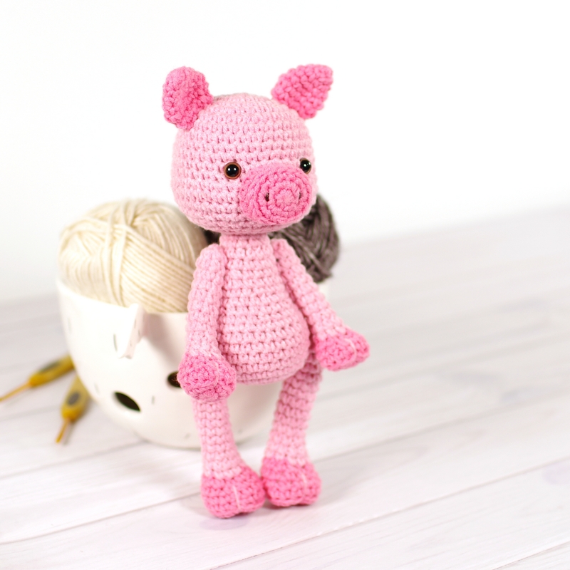 small piglet toy