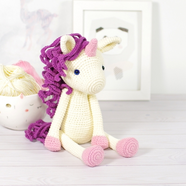 Unicorn amigurumi pattern - Amigurumi.com