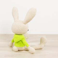 Bunny in a hoodie amigurumi by Kristi Tullus
