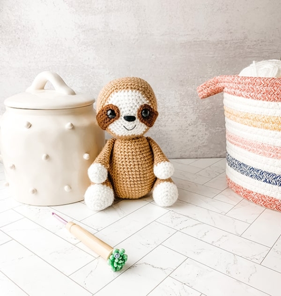 Mohu Mini Amigurumi Kit - Sloth – EcoFriendlyCrafts