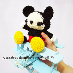 Baby Mickey Mouse amigurumi by Sweet N' Cute Creations