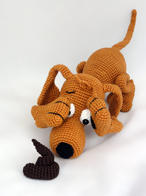 Doug the dog amigurumi pattern