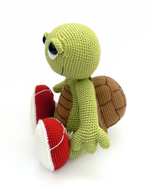 Otto the Turtle amigurumi pattern - Amigurumi.com