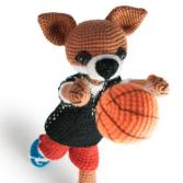 https://amigurumi.meteoorfiles.com/images/thumb/167-Foxy-the-basketball-player.jpg