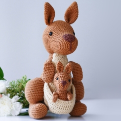 Mommy Kangaroo & baby