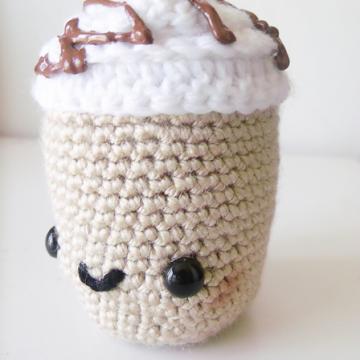 Frappuccino Crochet Plushie: Crochet pattern