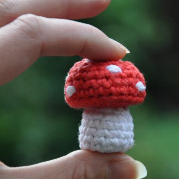 Crochet Mushroom Pattern  Free Woodland Amigurumi Pattern