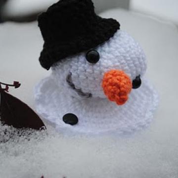 plush melting snowman