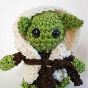 Yoda amigurumi pattern