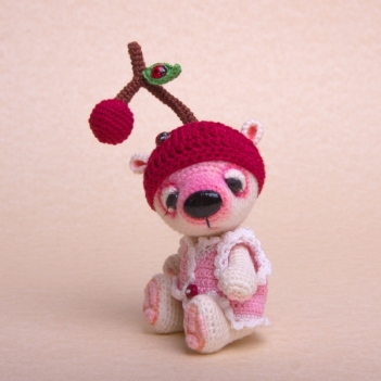 Cherry the Miniature Bear  amigurumi pattern by Ds_mouse