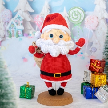 Santa Claus amigurumi pattern - Amigurumi.com