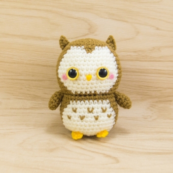 Ollie the Owl amigurumi pattern - Amigurumi.com