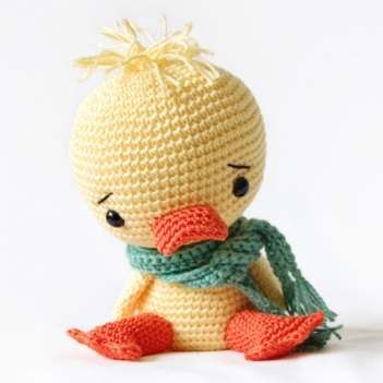 Chico the Duck amigurumi pattern - Amigurumi.com