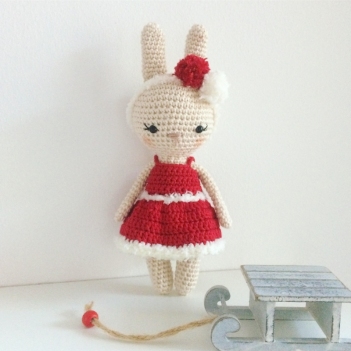 Adele, the Christmas Bunny amigurumi pattern by Manuska