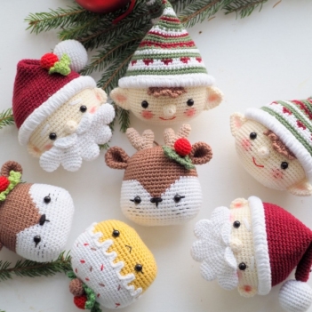 Christmas Decoration: elf, santa, deer and cupcake amigurumi pattern ...