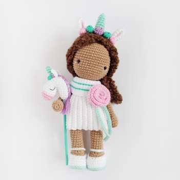 Ava, the unicorn girl amigurumi pattern - Amigurumi.com