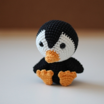 Little penguin amigurumi pattern - Amigurumi.com