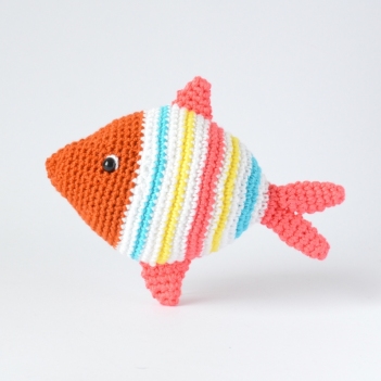 Striped Fish amigurumi pattern - Amigurumi.com