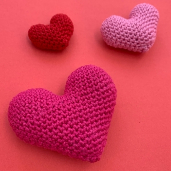 Heart - Free amigurumi pattern