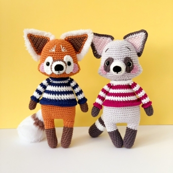 Kora the Red Panda & Kit the Raccoon amigurumi pattern - Amigurumi.com