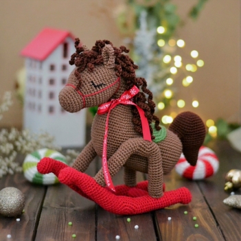 Rocking horse amigurumi pattern - Amigurumi.com