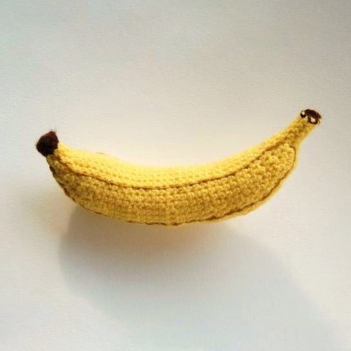 Banana amigurumi pattern - Amigurumi.com